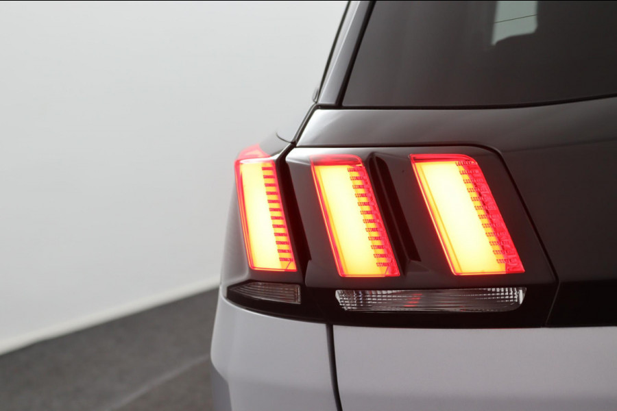 Peugeot 3008 1.2 PureTech Premium*LED*NAVI*HAAK*CRUISE*