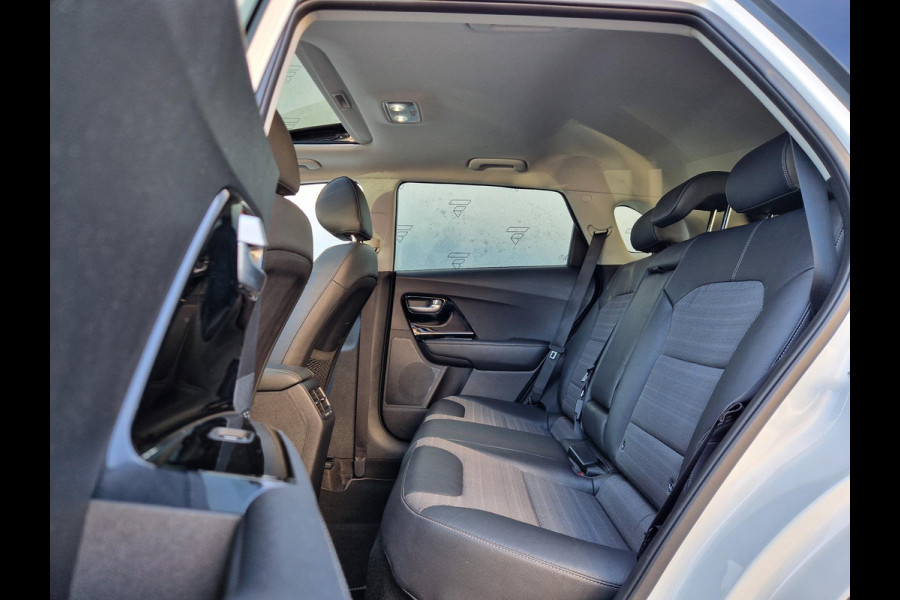 Kia Niro 1.6 GDi Hybrid Edition | Open Dak | Clima | Cruise | PDC | Android Auto / Apple Carplay | Stoelverwarming |