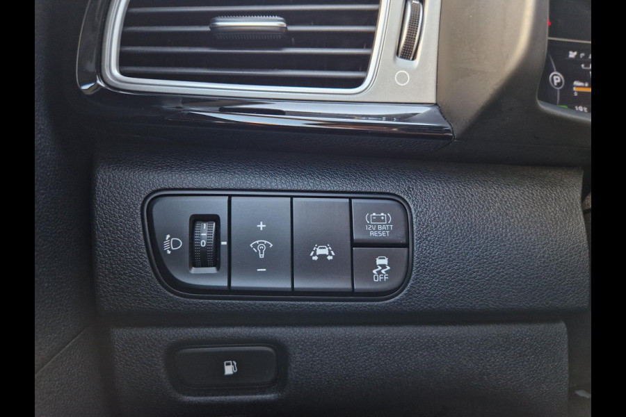 Kia Niro 1.6 GDi Hybrid Edition | Open Dak | Clima | Cruise | PDC | Android Auto / Apple Carplay | Stoelverwarming |