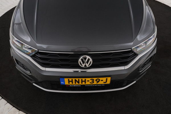 Volkswagen T-Roc 1.6 TDI Style Business Cruise Control, Panoramadak, Trekhaak, Airco, Parkeersensoren
