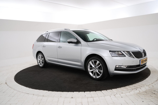 Škoda Octavia Combi 1.6 TDI Greentech Style Business Navigatie, Trekhaak, Virtual, Apple Carplay, Stoelverwarming