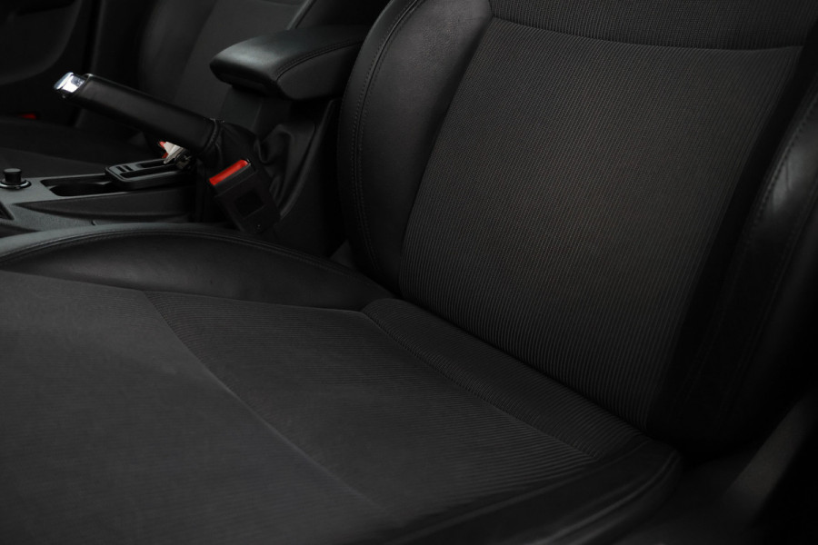 Škoda Octavia Combi 1.6 TDI Greentech Style Business Navigatie, Trekhaak, Virtual, Apple Carplay, Stoelverwarming