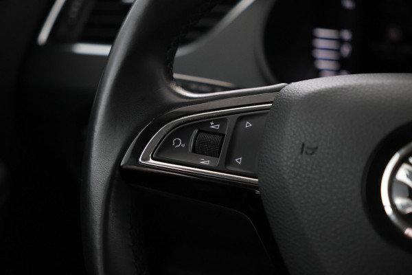 Škoda Octavia Combi 1.6 TDI Greentech Style Business Navigatie, Trekhaak, Virtual, Apple Carplay, Stoelverwarming
