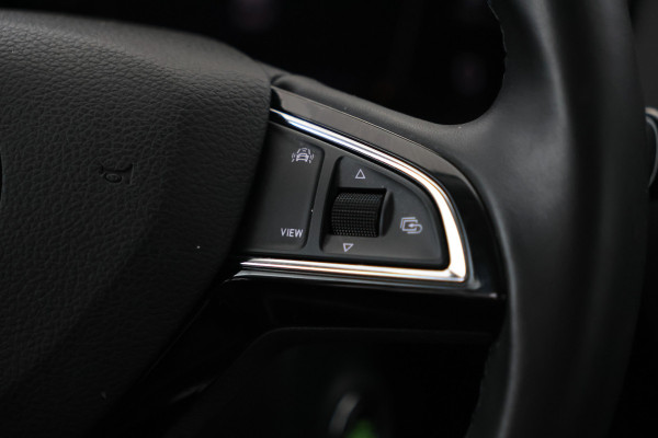 Škoda Octavia Combi 1.6 TDI Greentech Style Business Navigatie, Trekhaak, Virtual, Apple Carplay, Stoelverwarming