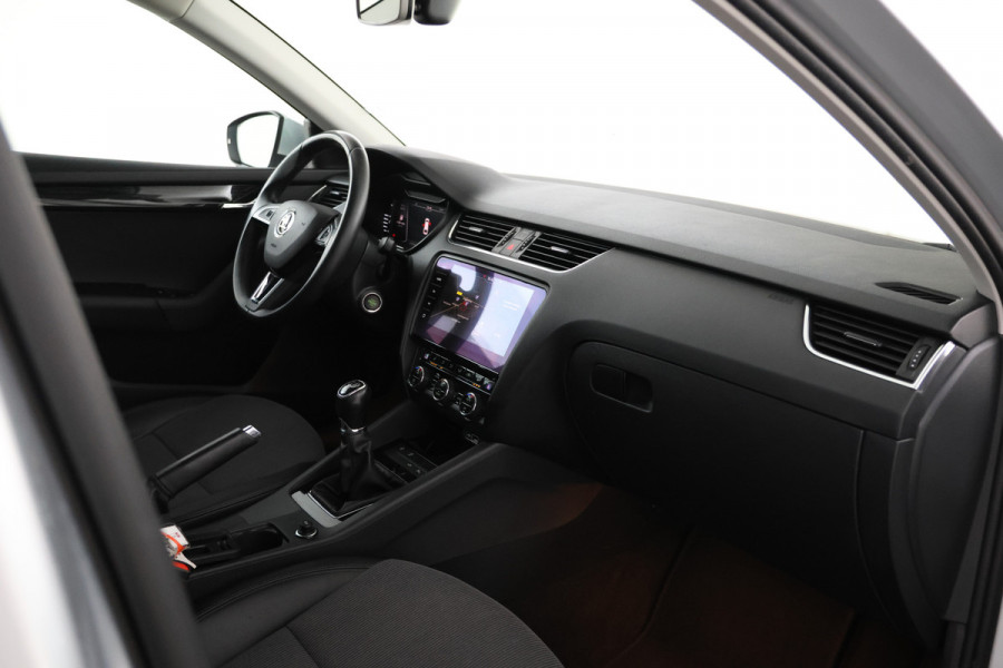 Škoda Octavia Combi 1.6 TDI Greentech Style Business Navigatie, Trekhaak, Virtual, Apple Carplay, Stoelverwarming