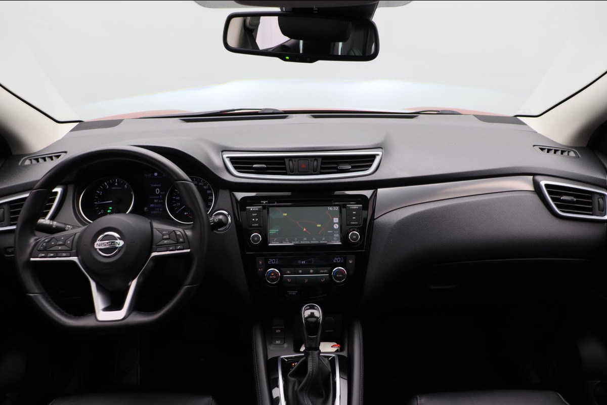 Nissan QASHQAI 1.3 DIG-T Premium Edition * Automaat * Leder trekhaak panorama dak Stoelverwarming camera Nissan QASHQAI 1.3 DIG-T Premium Edition * Automaat * Leder trekhaak panorama dak Stoelverwarming camera