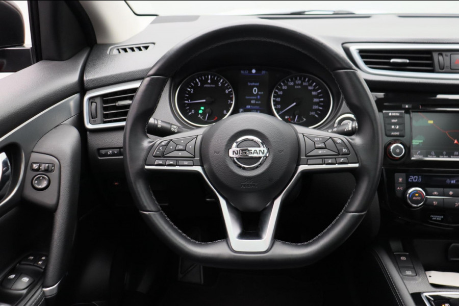 Nissan QASHQAI 1.3 DIG-T Premium Edition * Automaat * Leder trekhaak panorama dak Stoelverwarming camera