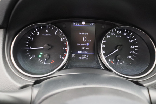Nissan QASHQAI 1.3 DIG-T Premium Edition * Automaat * Leder trekhaak panorama dak Stoelverwarming camera