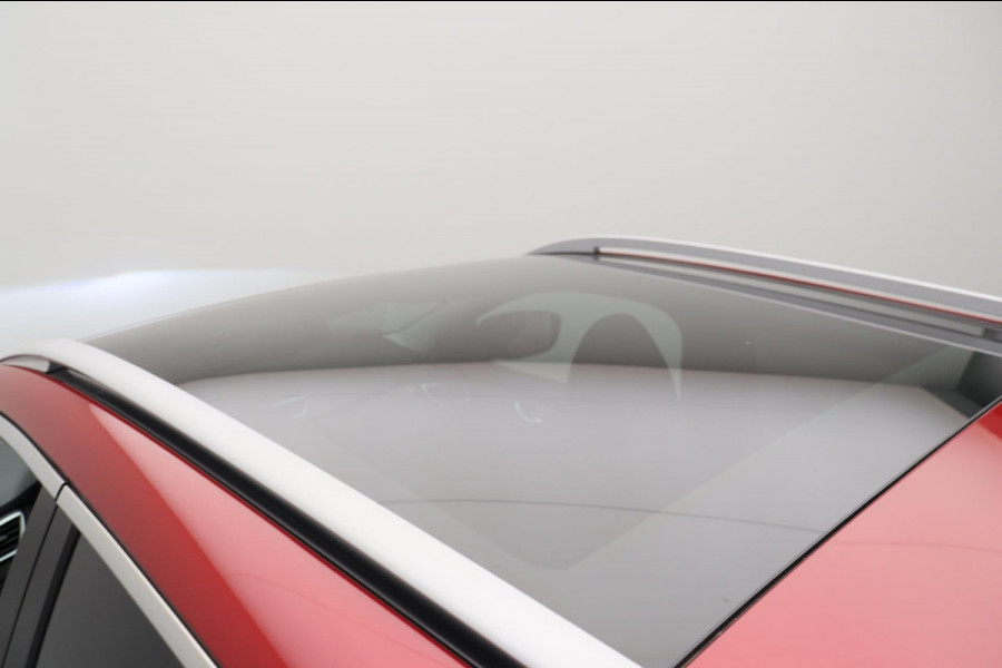 Nissan QASHQAI 1.3 DIG-T Premium Edition * Automaat * Leder trekhaak panorama dak Stoelverwarming camera