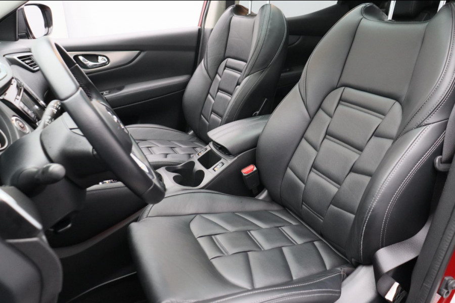 Nissan QASHQAI 1.3 DIG-T Premium Edition * Automaat * Leder trekhaak panorama dak Stoelverwarming camera