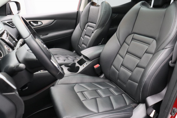 Nissan QASHQAI 1.3 DIG-T Premium Edition * Automaat * Leder trekhaak panorama dak Stoelverwarming camera