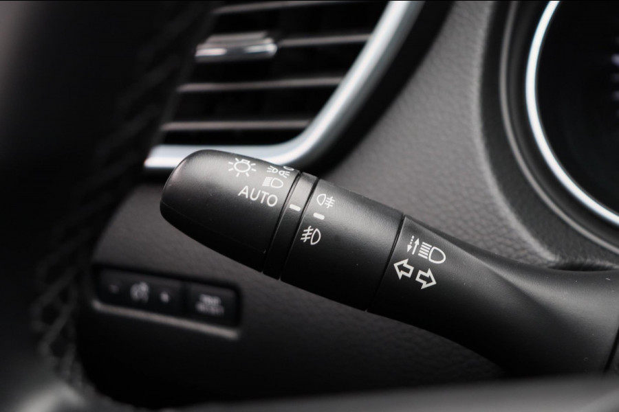 Nissan QASHQAI 1.3 DIG-T Premium Edition * Automaat * Leder trekhaak panorama dak Stoelverwarming camera