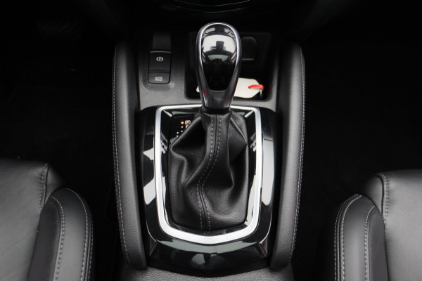Nissan QASHQAI 1.3 DIG-T Premium Edition * Automaat * Leder trekhaak panorama dak Stoelverwarming camera