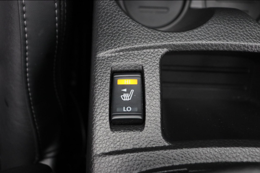 Nissan QASHQAI 1.3 DIG-T Premium Edition * Automaat * Leder trekhaak panorama dak Stoelverwarming camera