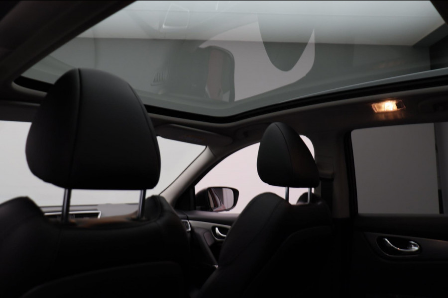 Nissan QASHQAI 1.3 DIG-T Premium Edition * Automaat * Leder trekhaak panorama dak Stoelverwarming camera