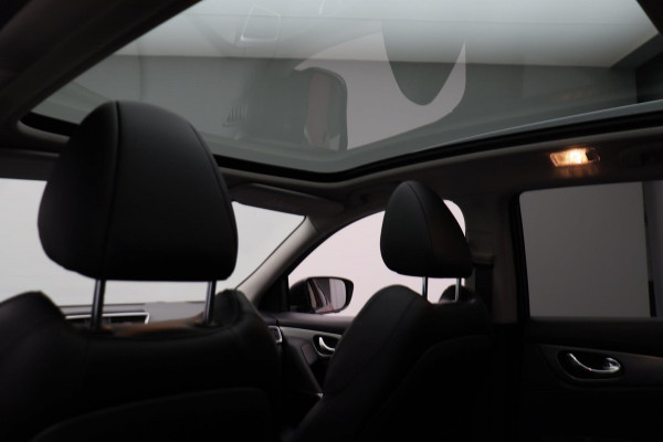 Nissan QASHQAI 1.3 DIG-T Premium Edition * Automaat * Leder trekhaak panorama dak Stoelverwarming camera
