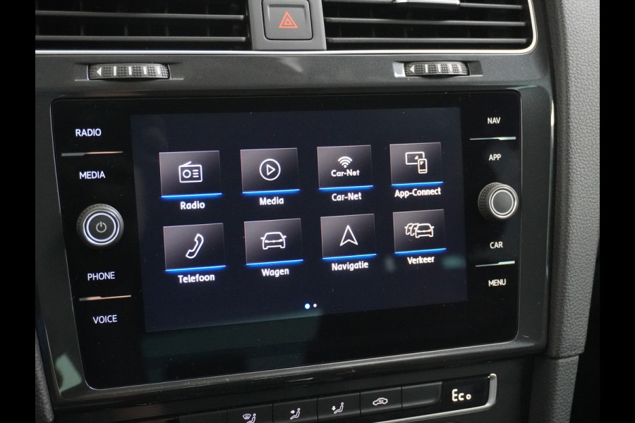 Volkswagen e-Golf AUT. Adaptive Cruise Apple Carplay Android Navi Climatronic Pdc Led Regen-Lichtsensor 36kWh Privacy Glas Bluetooth Spiegelpakket Car-Net App-Connect Wifi E-DITION 1e Eigenaar