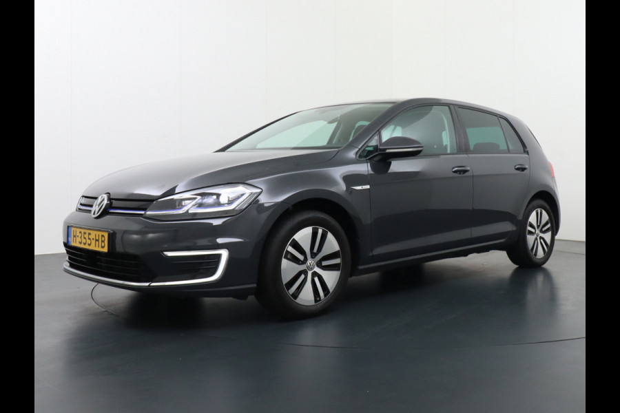 Volkswagen e-Golf AUT. Adaptive Cruise Apple Carplay Android Navi Climatronic Pdc Led Regen-Lichtsensor 36kWh Privacy Glas Bluetooth Spiegelpakket Car-Net App-Connect Wifi E-DITION 1e Eigenaar
