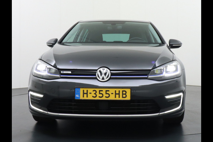 Volkswagen e-Golf AUT. Adaptive Cruise Apple Carplay Android Navi Climatronic Pdc Led Regen-Lichtsensor 36kWh Privacy Glas Bluetooth Spiegelpakket Car-Net App-Connect Wifi E-DITION 1e Eigenaar