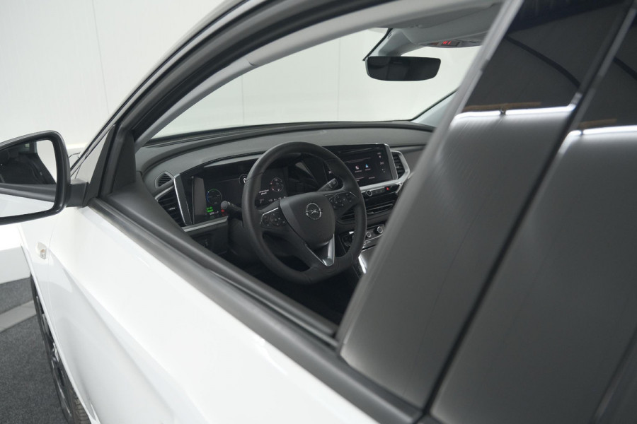 Opel Grandland 300 Turbo Plug-In Hybrid 4x4 GSe | Adaptieve Cruise Control | Camera | Elektrische Kofferklep