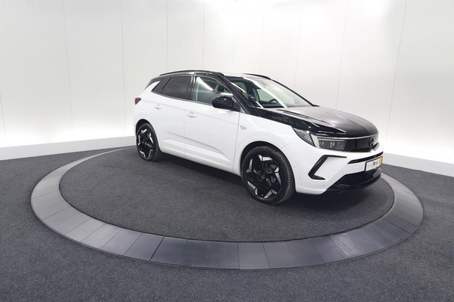 Opel Grandland 300 Turbo Plug-In Hybrid 4x4 GSe | Adaptieve Cruise Control | Camera | Elektrische Kofferklep