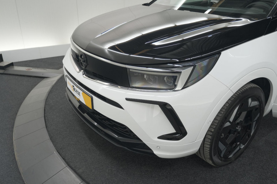 Opel Grandland 300 Turbo Plug-In Hybrid 4x4 GSe | Adaptieve Cruise Control | Camera | Elektrische Kofferklep