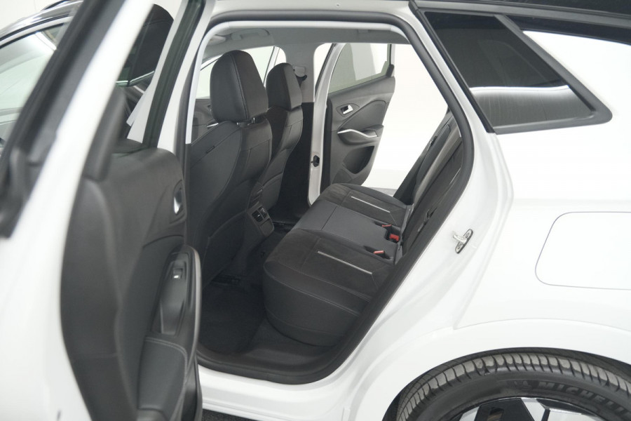 Opel Grandland 300 Turbo Plug-In Hybrid 4x4 GSe | Adaptieve Cruise Control | Camera | Elektrische Kofferklep