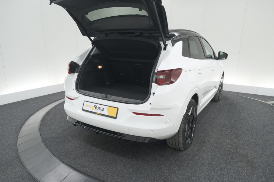 Opel Grandland 300 Turbo Plug-In Hybrid 4x4 GSe | Adaptieve Cruise Control | Camera | Elektrische Kofferklep