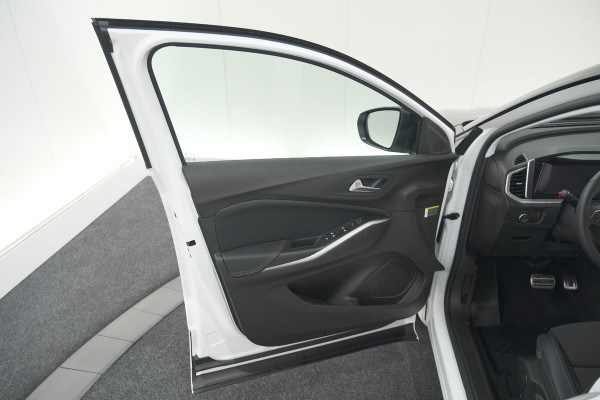 Opel Grandland 300 Turbo Plug-In Hybrid 4x4 GSe | Adaptieve Cruise Control | Camera | Elektrische Kofferklep