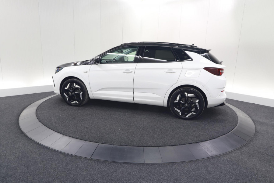 Opel Grandland 300 Turbo Plug-In Hybrid 4x4 GSe | Adaptieve Cruise Control | Camera | Elektrische Kofferklep