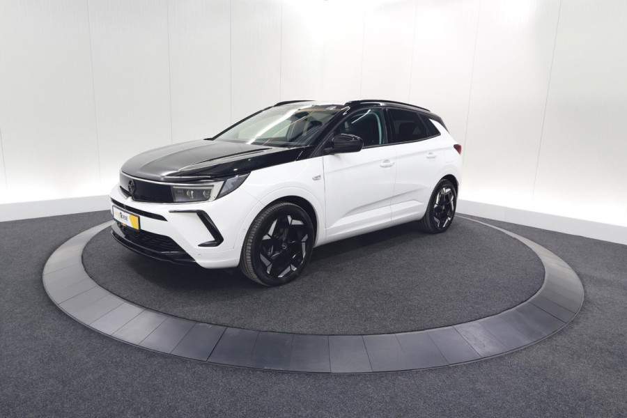 Opel Grandland 300 Turbo Plug-In Hybrid 4x4 GSe | Adaptieve Cruise Control | Camera | Elektrische Kofferklep
