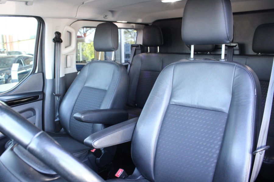 Ford Transit Custom 310 2.0 TDCI L1H1 Sport DC | 170pk | Dubbele Cabine | Trekhaak | Xenon Koplampen | Navigatiesysteem | Camera