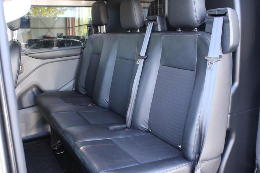Ford Transit Custom 310 2.0 TDCI L1H1 Sport DC | 170pk | Dubbele Cabine | Trekhaak | Xenon Koplampen | Navigatiesysteem | Camera
