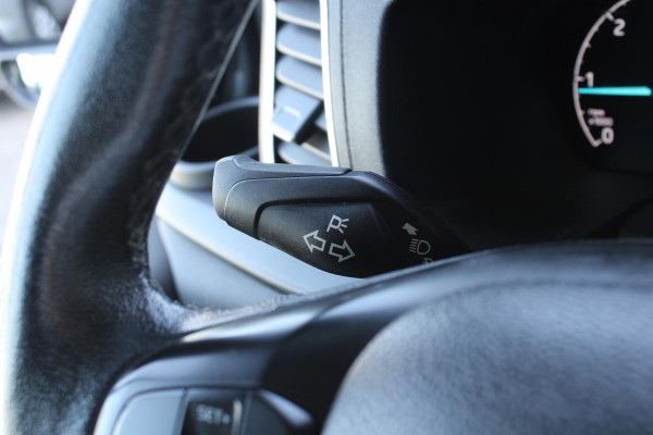 Ford Transit Custom 310 2.0 TDCI L1H1 Sport DC | 170pk | Dubbele Cabine | Trekhaak | Xenon Koplampen | Navigatiesysteem | Camera