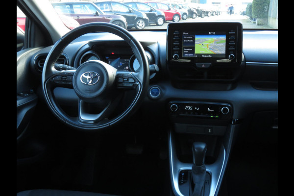 Toyota Yaris 1.5 Hybrid Dynamic | 1e EIGENAAR | DEALER ONDERHOUDEN | NAVI | KEYLESS ENTRY+GO | CAMERA | ADAPTIVE CRUISE | DAB+ |