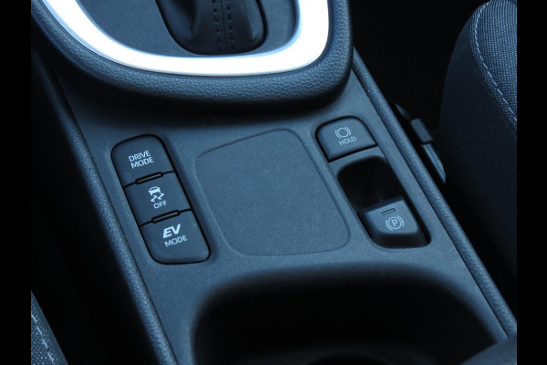 Toyota Yaris 1.5 Hybrid Dynamic | 1e EIGENAAR | DEALER ONDERHOUDEN | NAVI | KEYLESS ENTRY+GO | CAMERA | ADAPTIVE CRUISE | DAB+ |
