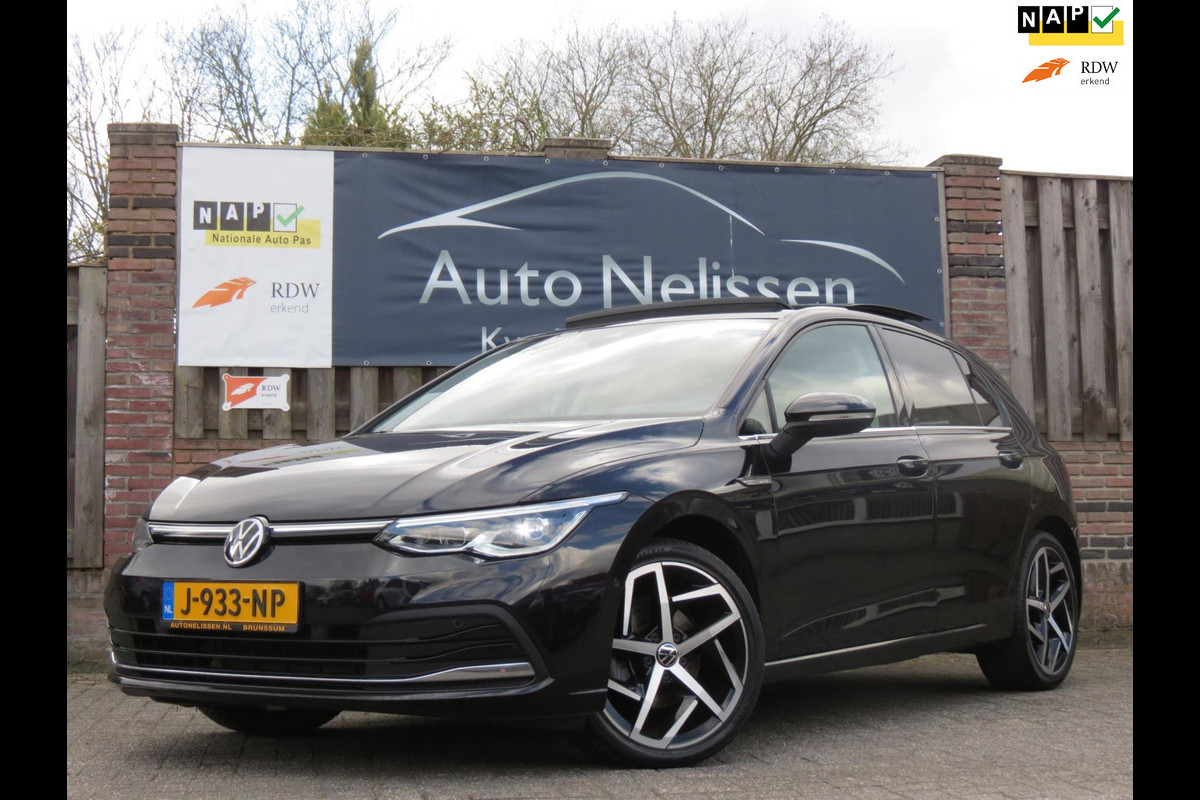Volkswagen Golf 1.5 eTSI Style AUTOMAAT | ORG NEDERLANDS | PANODAK | HARMAN/KARDON | IQ LIGHT | STOELMASSAGE | CAMERA | DAB Volkswagen Golf 1.5 eTSI Style AUTOMAAT | ORG NEDERLANDS | PANODAK | HARMAN/KARDON | IQ LIGHT | STOELMASSAGE | CAMERA | DAB