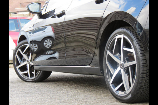 Volkswagen Golf 1.5 eTSI Style AUTOMAAT | ORG NEDERLANDS | PANODAK | HARMAN/KARDON | IQ LIGHT | STOELMASSAGE | CAMERA | DAB