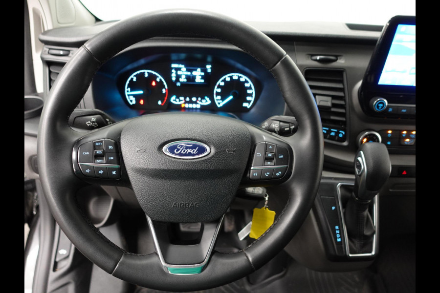 Ford Transit Custom 300 2.0 TDCI 130pk L2H1 Trend Automaat Airco Navigatie Cruisecontrol Camera Parkeersensoren Trekhaak Betimmering