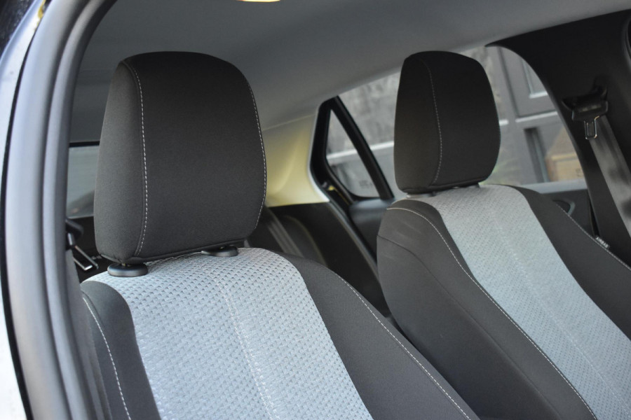 Opel Corsa 1.2 GS Lane Stuurvw Stoelvw