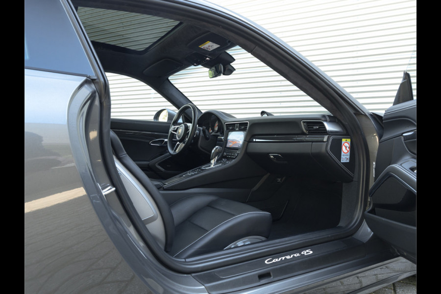 Porsche 911 3.0 Carrera 4S - Glasdak - Achterasbesturing - 18-Voudig - Sport Chrono - Stoelventilatie