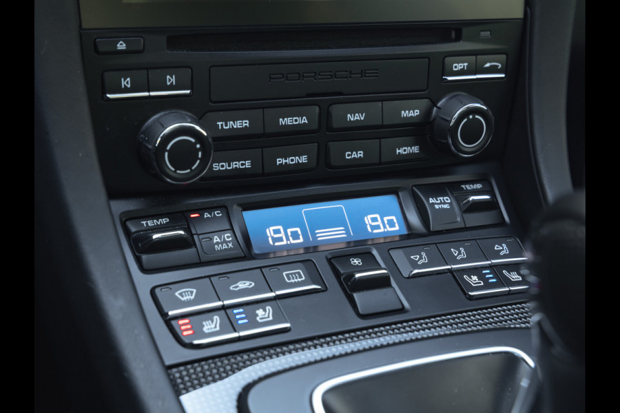 Porsche 911 3.0 Carrera 4S - Glasdak - Achterasbesturing - 18-Voudig - Sport Chrono - Stoelventilatie