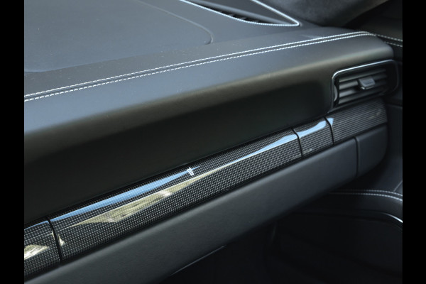 Porsche 911 3.0 Carrera 4S - Glasdak - Achterasbesturing - 18-Voudig - Sport Chrono - Stoelventilatie