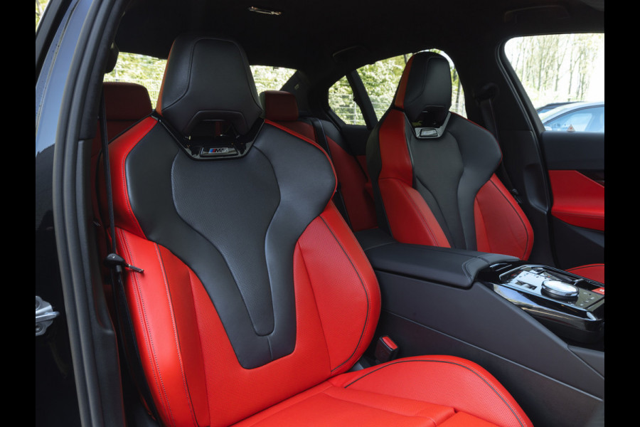 BMW 5 Serie M5 - Direct Beschikbaar! - Keramisch - Full-Option