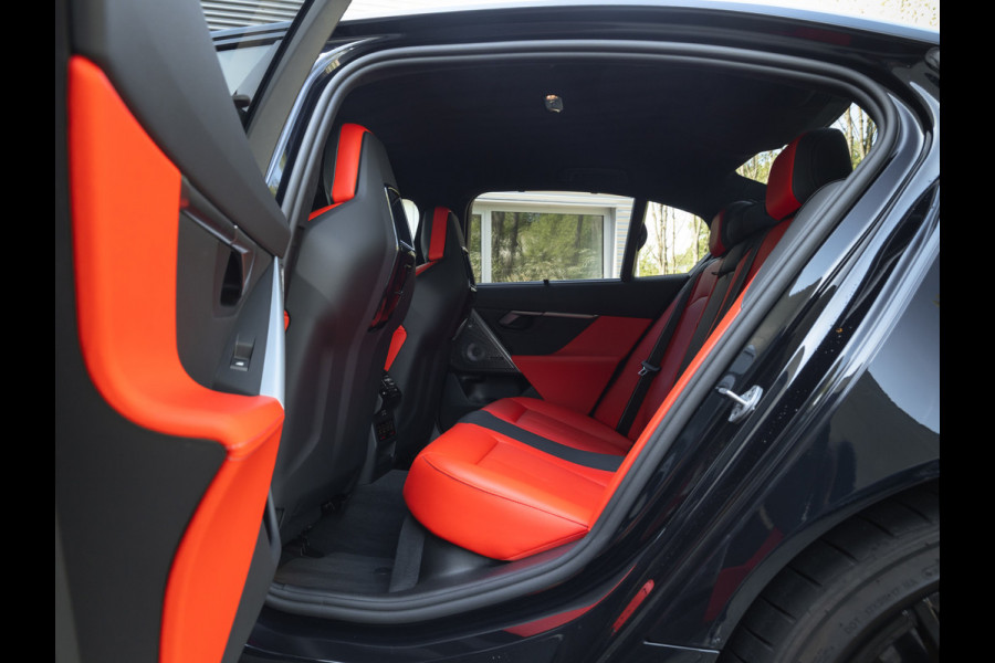 BMW 5 Serie M5 - Direct Beschikbaar! - Keramisch - Full-Option