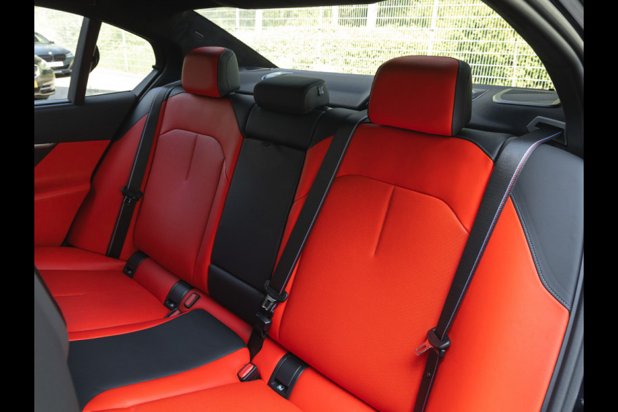 BMW 5 Serie M5 - Direct Beschikbaar! - Keramisch - Full-Option