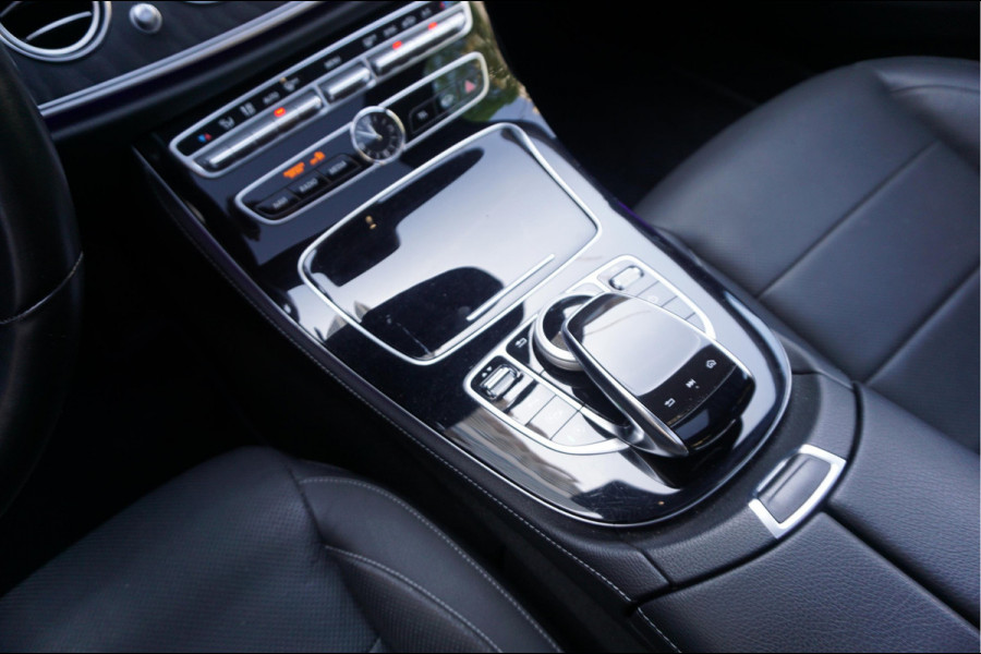 Mercedes-Benz E-Klasse 350 Premium Plus Exclusive Night | Sfeerverlichting | Panoramadak | Stoelen met MEMORY/ VERWAMING/ KOELING | Geperforeerd leer