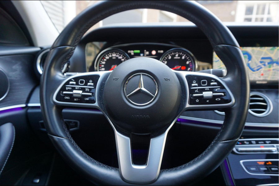 Mercedes-Benz E-Klasse 350 Premium Plus Exclusive Night | Sfeerverlichting | Panoramadak | Stoelen met MEMORY/ VERWAMING/ KOELING | Geperforeerd leer