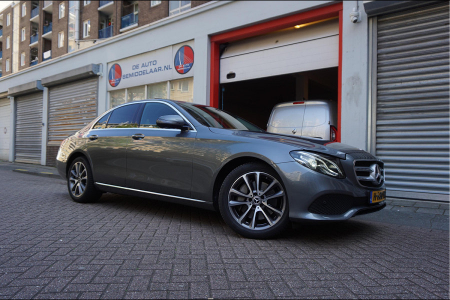 Mercedes-Benz E-Klasse 350 Premium Plus Exclusive Night | Sfeerverlichting | Panoramadak | Stoelen met MEMORY/ VERWAMING/ KOELING | Geperforeerd leer