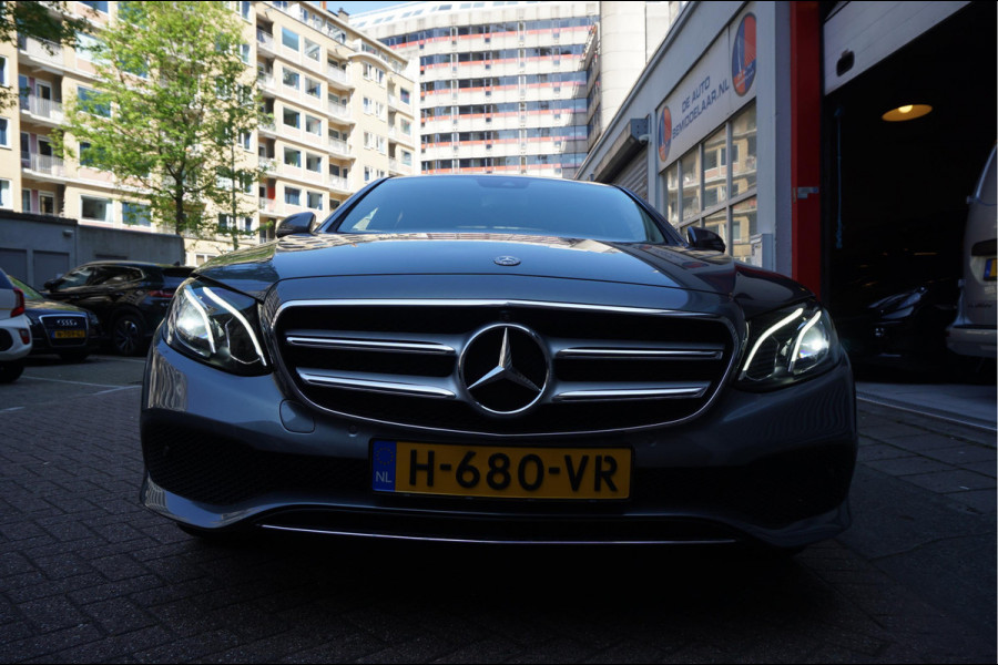 Mercedes-Benz E-Klasse 350 Premium Plus Exclusive Night | Sfeerverlichting | Panoramadak | Stoelen met MEMORY/ VERWAMING/ KOELING | Geperforeerd leer